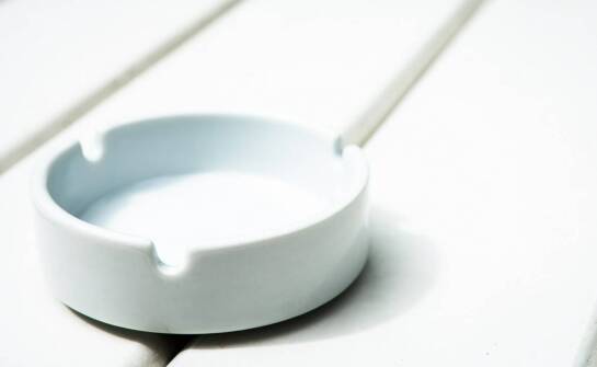 Printed Ashtrays Manufacturer – Custom Promotional Ashtrays for HoReCa and Retail