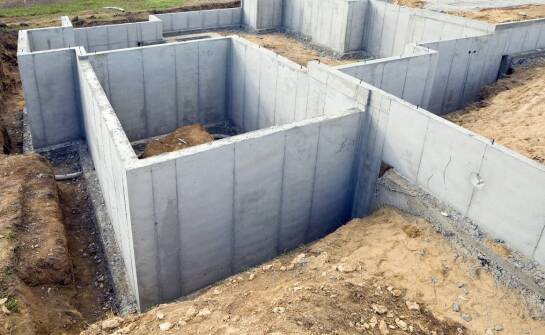 Dlaczego szkody górnicze ujawniają się z opóźnieniem po zakończeniu eksploatacji?