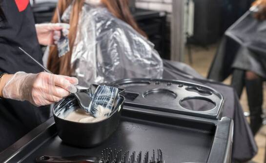 Jak dopasować linię Milk Shake do codziennej pracy salonu przy różnych typach włosów