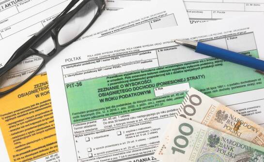 Jak przebiega zdalne tłumaczenie dokumentów ukraińskich i co decyduje o akceptacji skanu