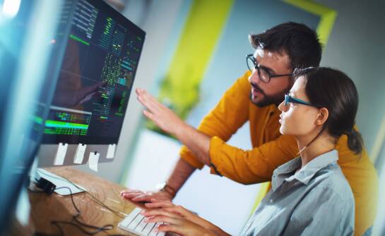 Kiedy Windows Server 2025 ma sens w małej firmie i co zmienia w codziennej pracy