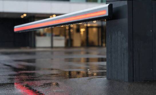 Jak wygląda przegląd szlabanu parkingowego po montażu i przed pierwszą awarią