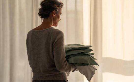 Jak przygotować mieszkanie na łóżko rehabilitacyjne i materac przeciwodleżynowy przed dostawą