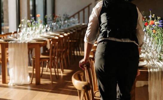 Wesele pod Ozorkowem: kiedy sala, catering i noclegi powinny działać jako jeden plan