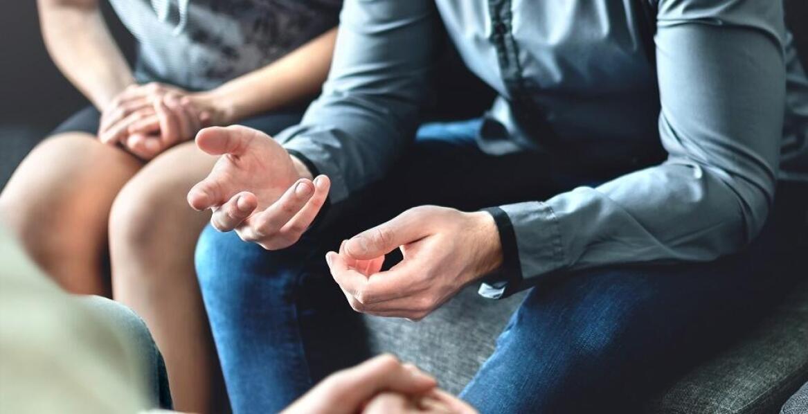 Jak wygląda terapia uzależnień?