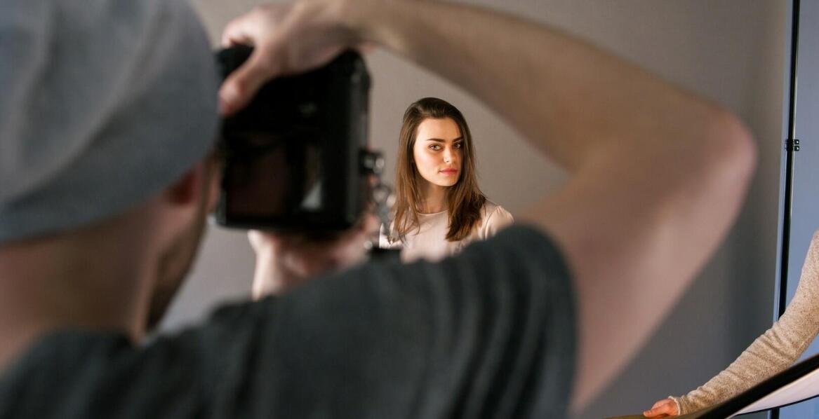 Jak wyglądają prawidłowo wykonane zdjęcia do prawa jazdy?