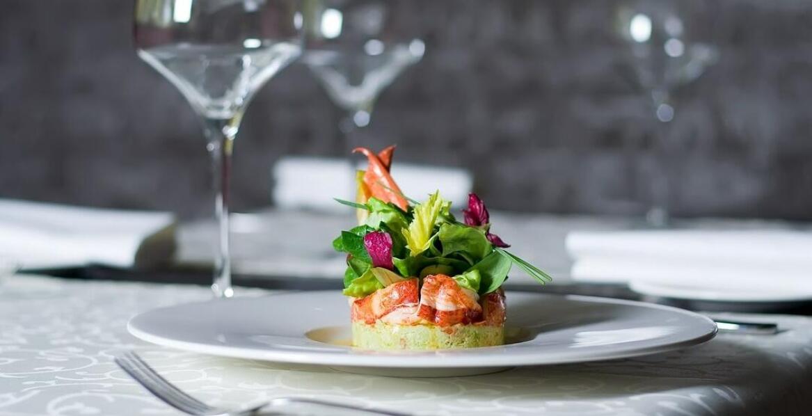 Co wyróżnia ekskluzywne restauracje?