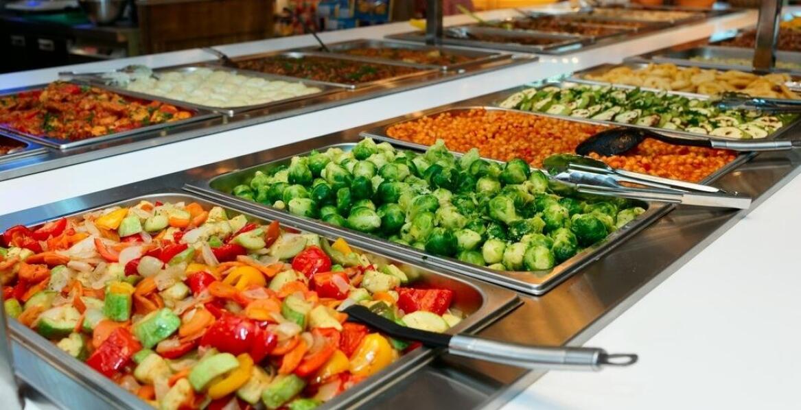 Czym są linie wydawcze w gastronomii?