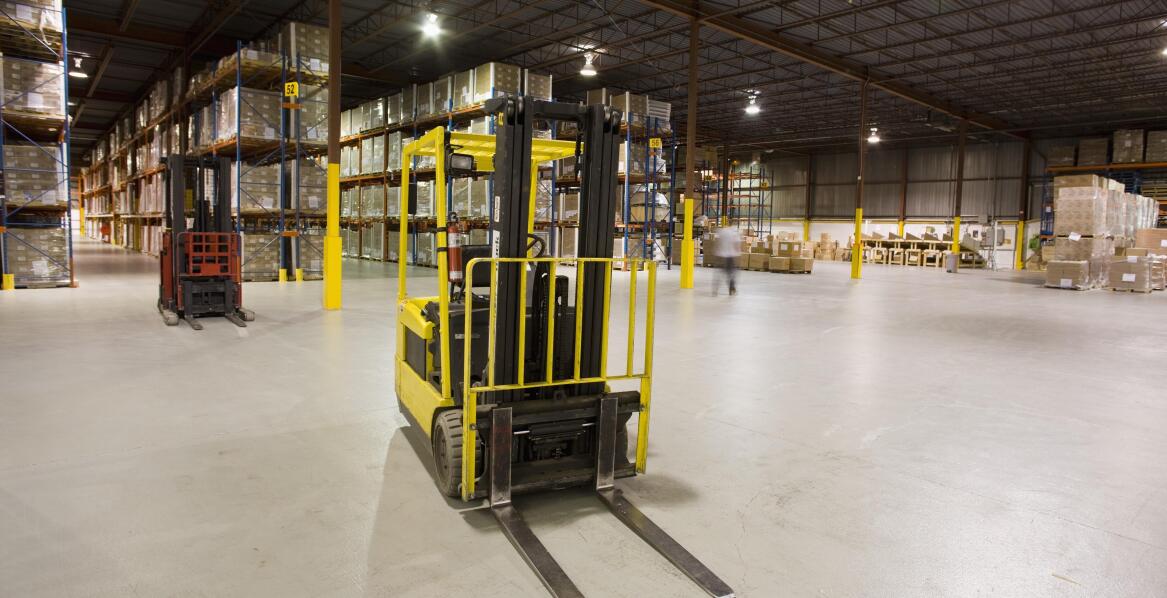 Serwis wózków widłowych krok po kroku