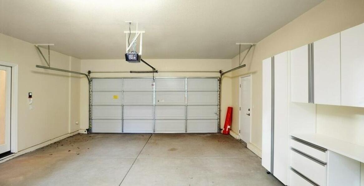 Czy garaże z płyty warstwowej są opłacalne?