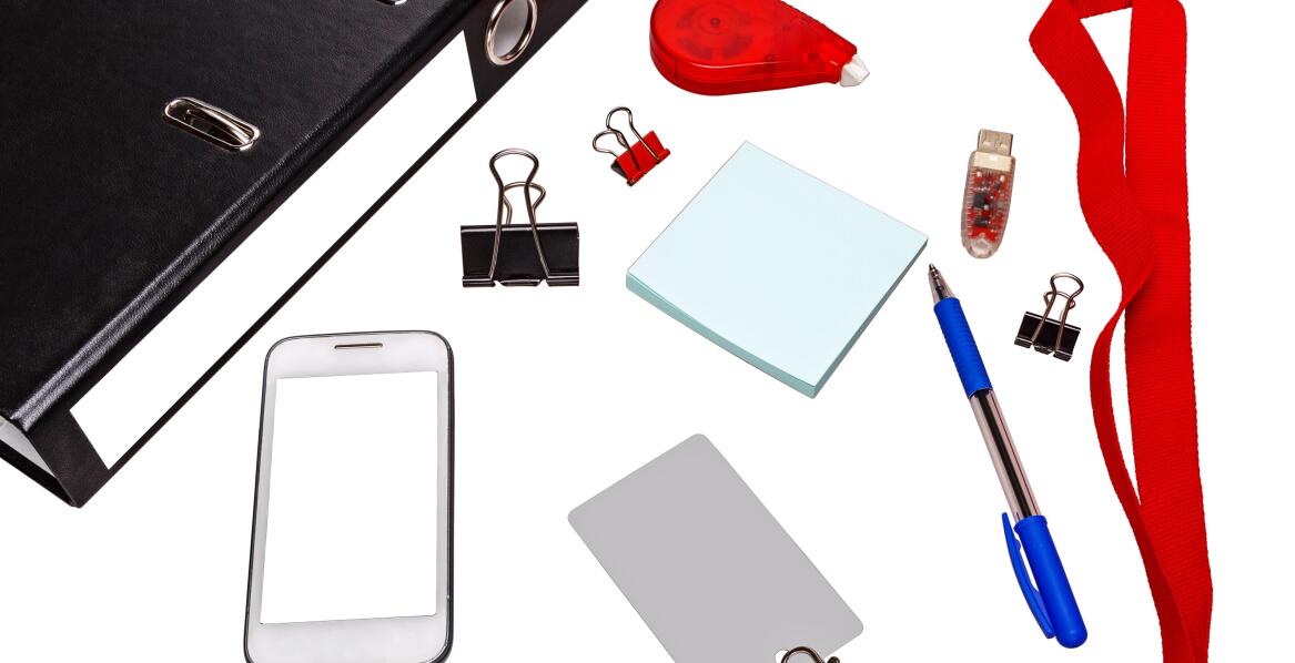 Gadżety biurowe z nadrukiem czy bez?