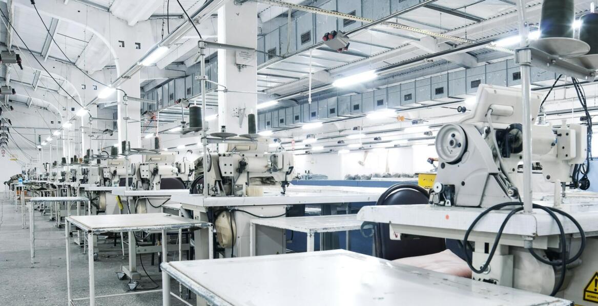 Na czym się skupić podczas wyboru firmy do projektowania linii produkcyjnej?