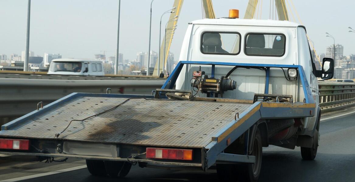 W jakich przypadkach sprawdza się laweta?