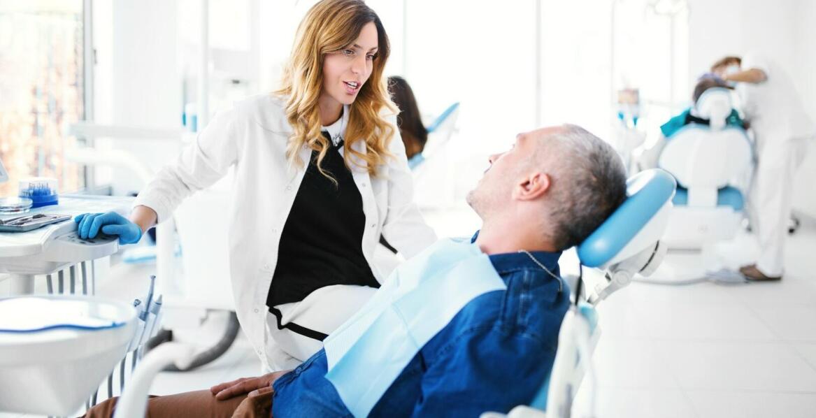 Jakie są najpopularniejsze zabiegi periodontologiczne?