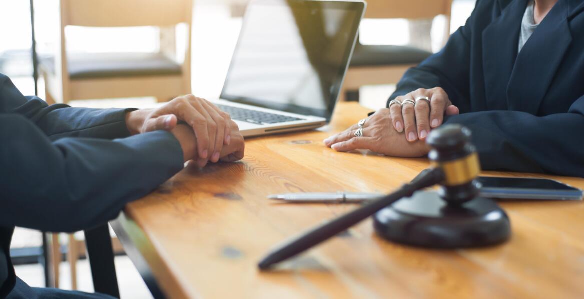 Kiedy przedsiębiorca powinien skorzystać z porady prawnej?