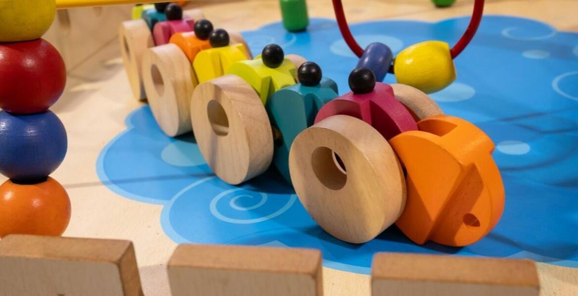 Zabawy edukacyjne w Figloraju Bełchatów: nauka przez zabawę