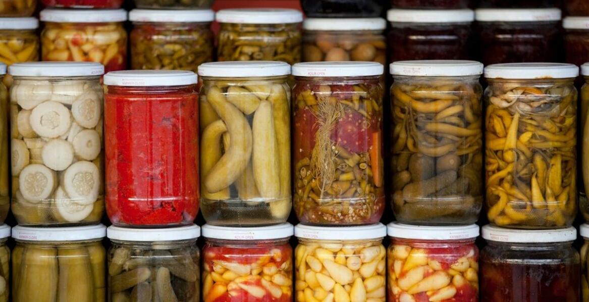 Jak kiszonki wpływają na utrzymanie naturalnej bariery ochronnej organizmu?