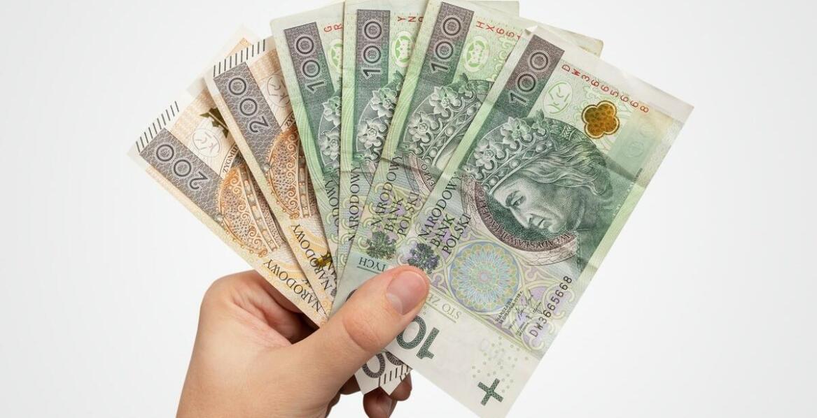 Jak sprawdzić aktualne kursy walut w kantorze Kostrzyn?