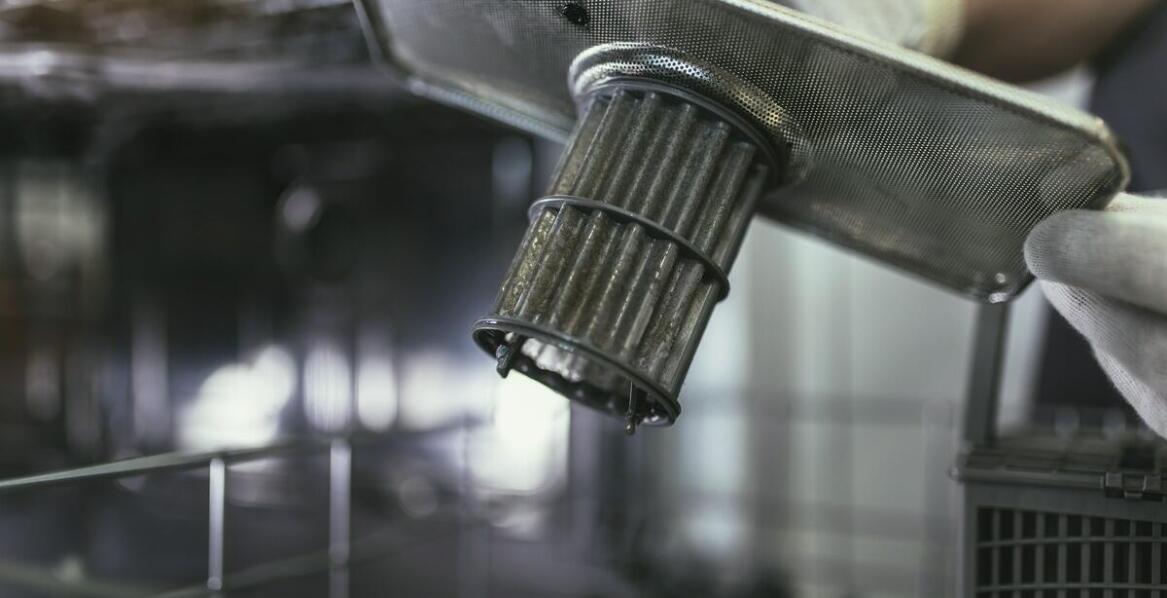 Czyszczenie filtrów DPF - czy warto zdecydować się na usługę lokalną czy wysyłkową?