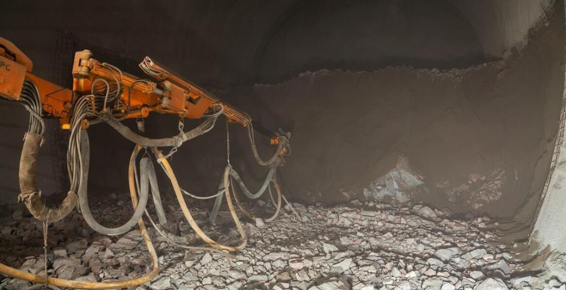 Technologia aplikacji betonu natryskowego torkretu - krok po kroku