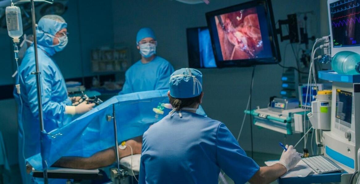 Endoprotezoplastyka stawów biodrowych - nowoczesne rozwiązanie dla pacjentów z bólem stawów