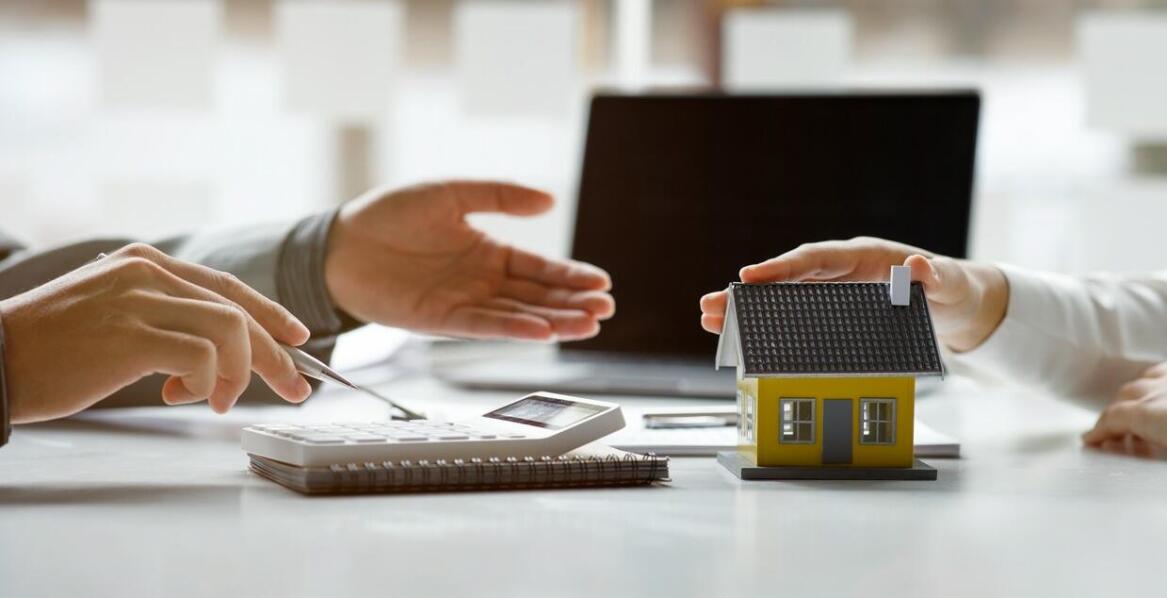 Jak uniknąć błędów przy wyborze kredytu mieszkaniowego dzięki wsparciu doradcy finansowego?