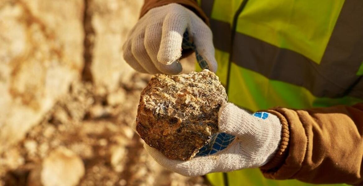 Metody laboratoryjne stosowane w badaniach geologicznych i geotechnicznych skał