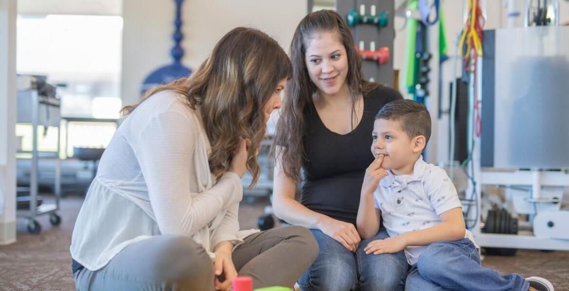 Integracja różnych technik terapeutycznych w arteterapii sensoryczno-motorycznej dla dzieci