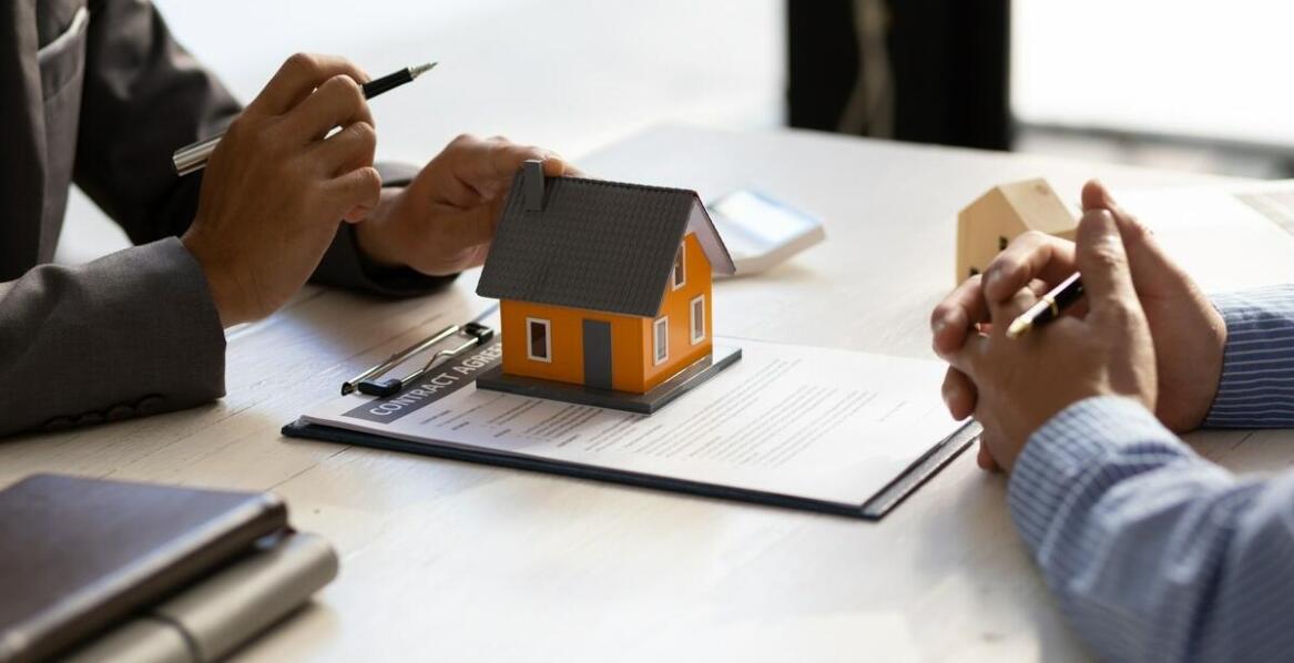 Jak wybrać odpowiednią ofertę sprzedaży domu w Lubinie z pomocą agencji nieruchomości?