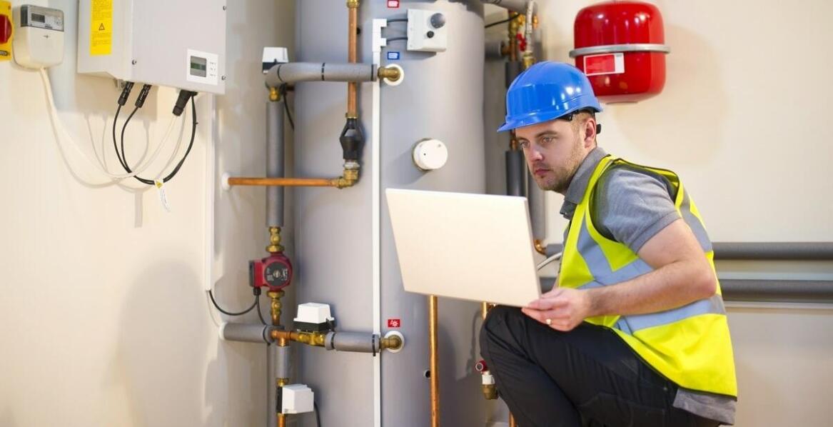 Serwis urządzeń grzewczych - jakie czynności obejmuje i dlaczego jest tak ważny?