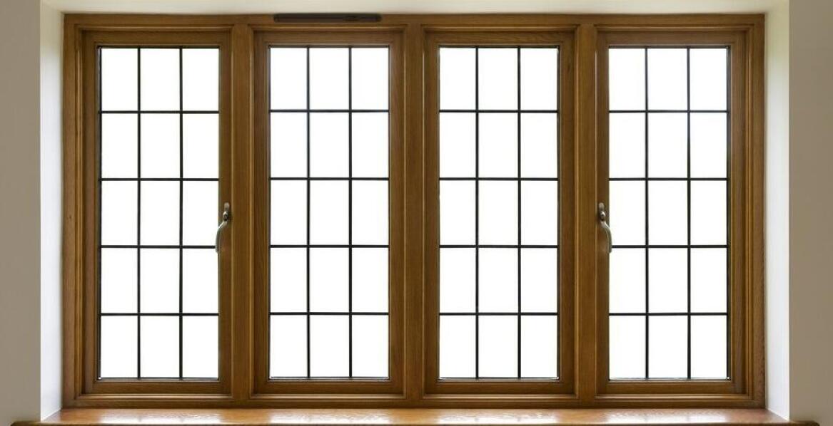 Czy okna drewniane można zamontować w każdym rodzaju budynku?