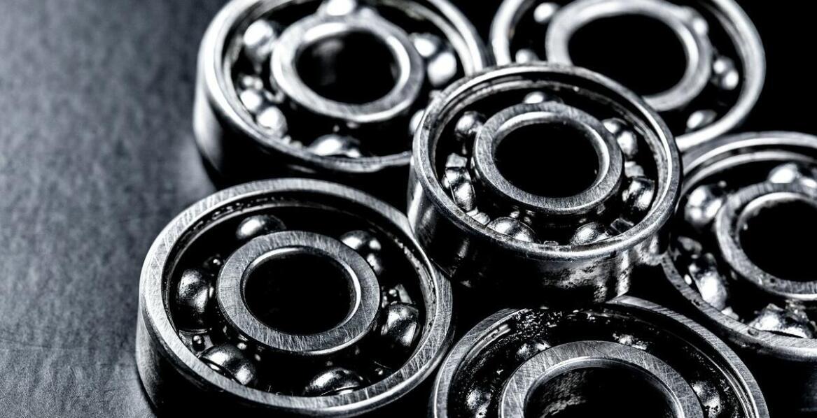 Jakie są metody diagnostyki zużycia łożysk do walców?