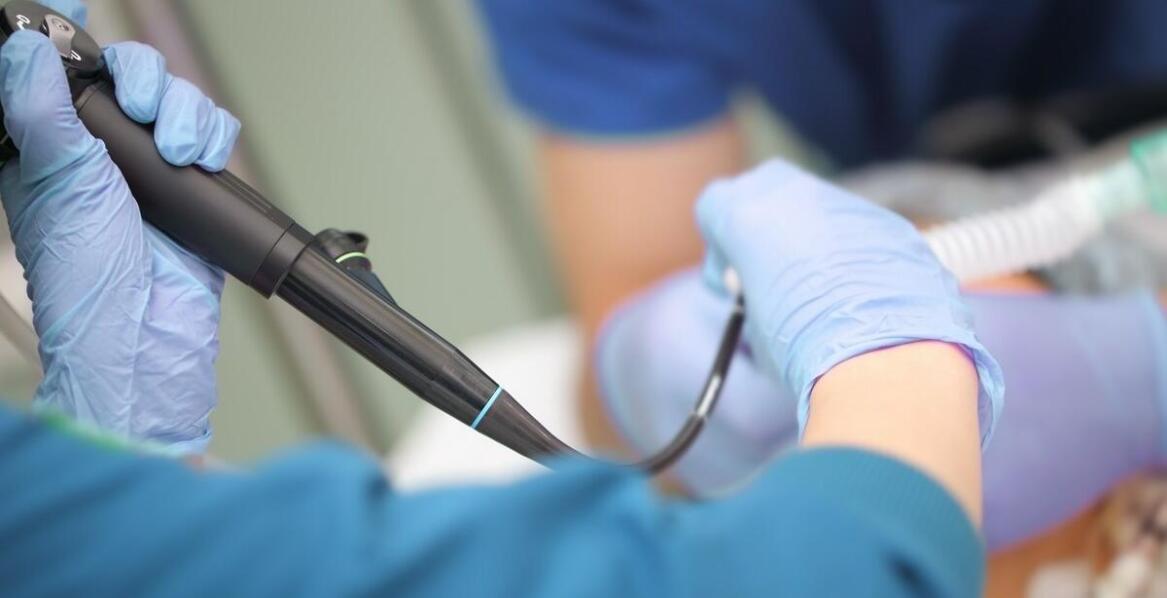 Badania endoskopowe - gastroskopia, kolonoskopia i kapsułka endoskopowa u gastrologa