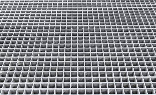 Jak dbać o kraty pomostowe nierdzewne, aby służyły przez lata?