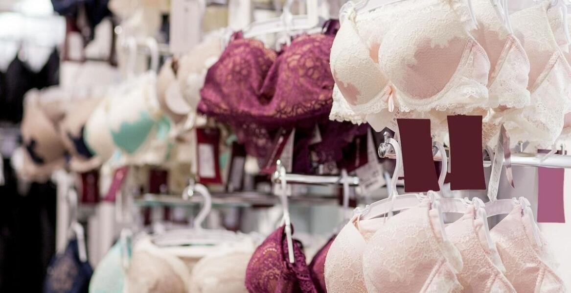 Jak wybrać najlepszą hurtownię dodatków krawieckich?