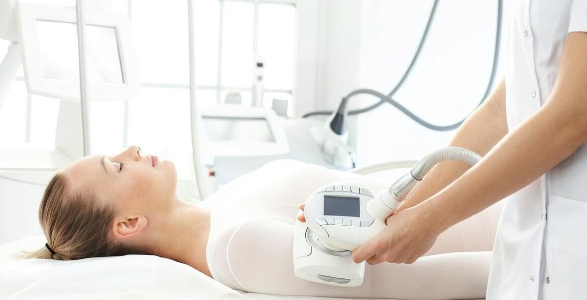 Czym zajmuje się endermologia?