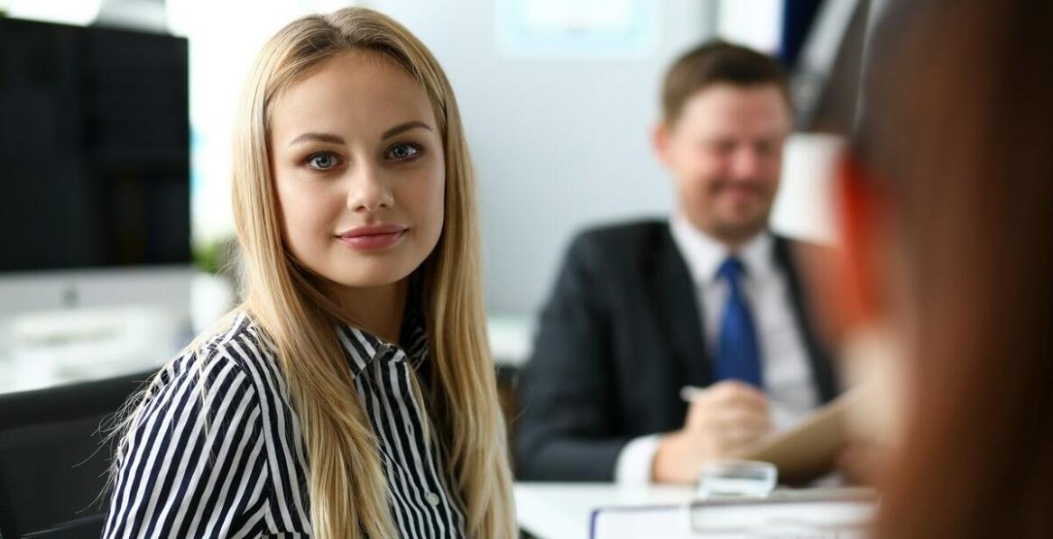 Rekrutacja pracowników z zagranicy na stanowiska produkcyjne - jak agencje działające w Poznaniu obsługują ten sektor rynku pracy?