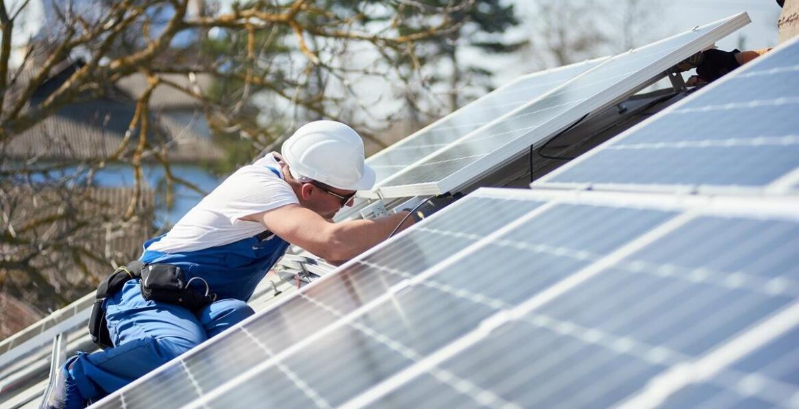 Finansowanie instalacji fotowoltaicznych - dostępne opcje i dotacje