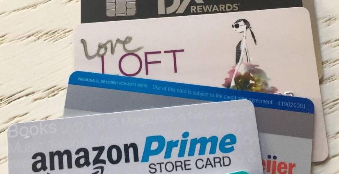 Karty plastikowe — rodzaje i zastosowanie