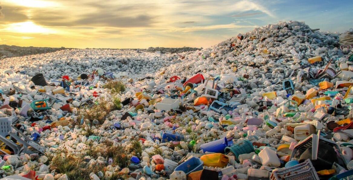 Monitoring składowisk odpadów, badanie jakości powietrza czy gleby — gdzie szukać takich usług?