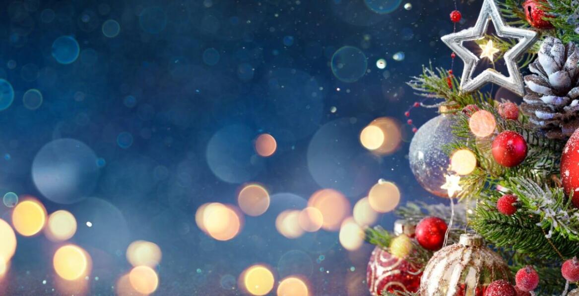 Jakie szklane bombki choinkowe wybrać? Oto polecane propozycje!