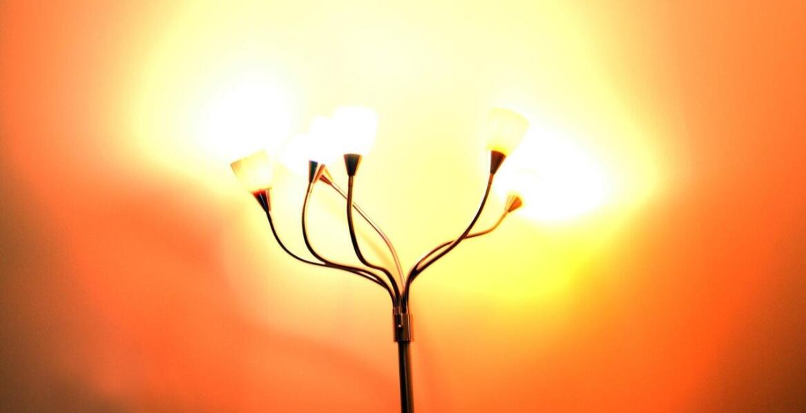 Lampa stojąca to dobra decyzja