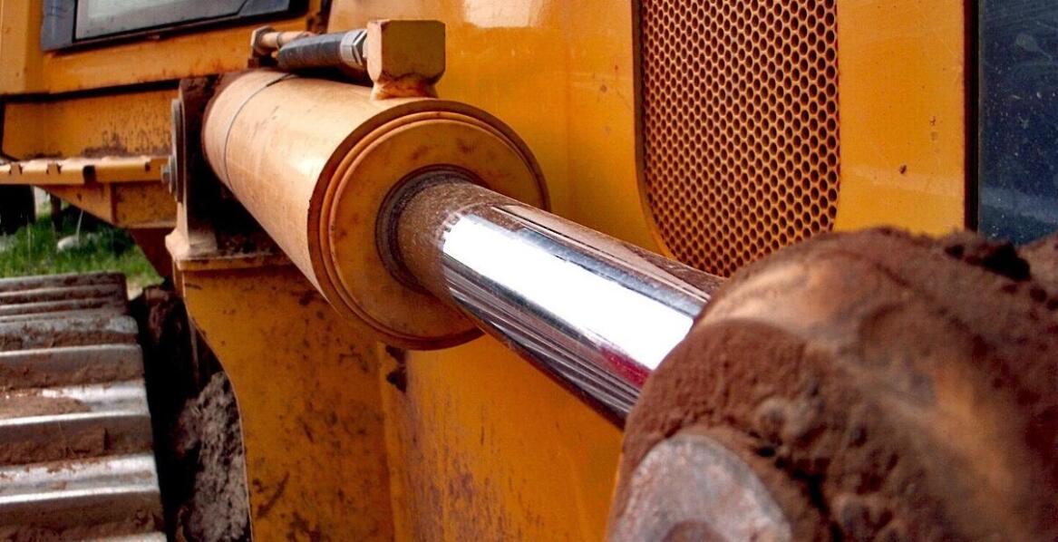 Marzenie każdego chłopca czyli koparka