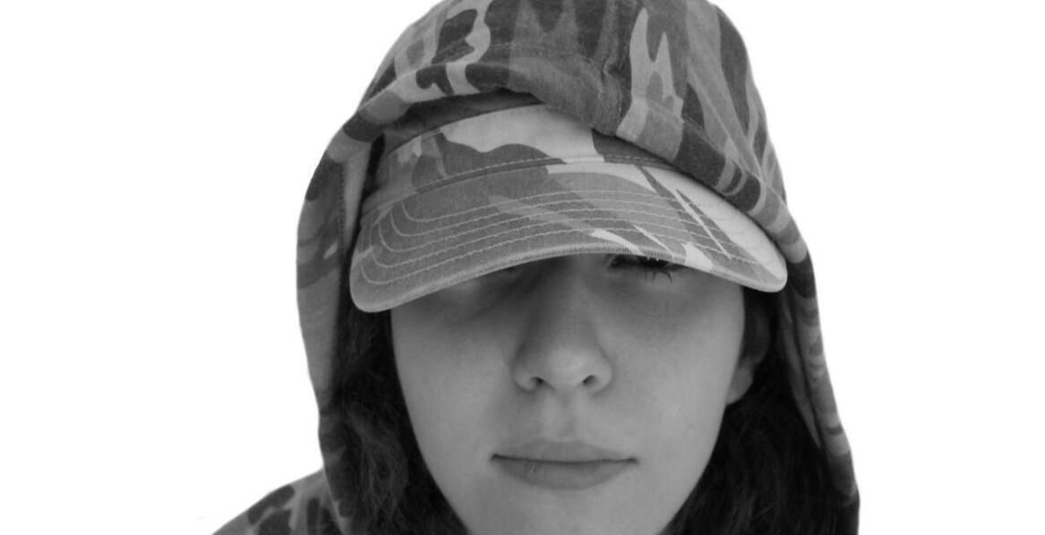 Bluza z kapturem - modowy hit XXI wieku