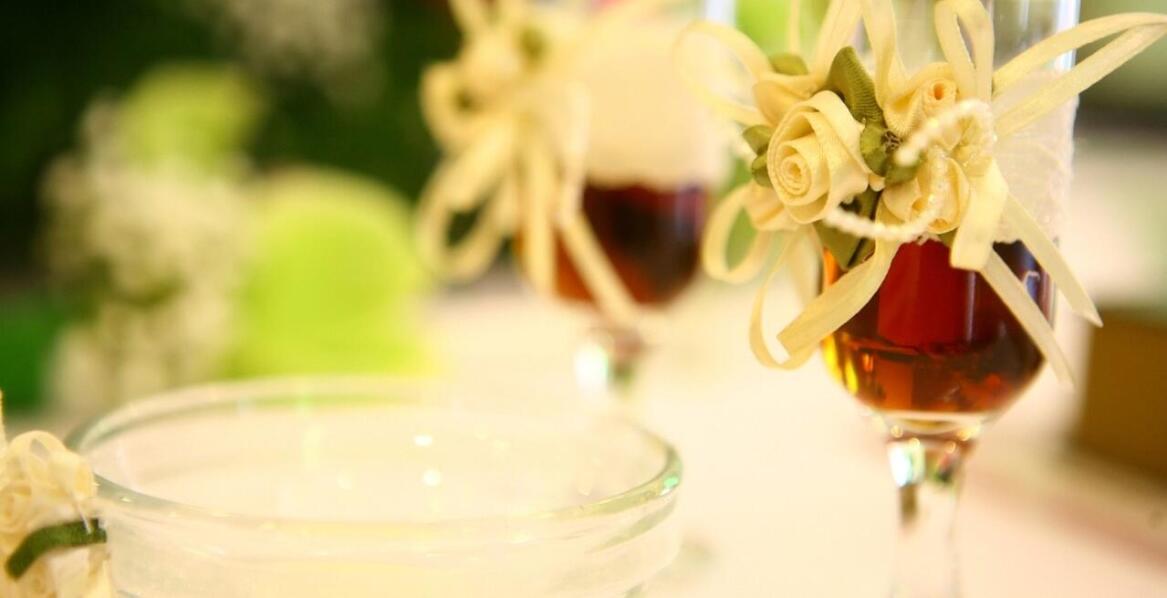 Estetyczne detale, czyli ślubna biżuteria