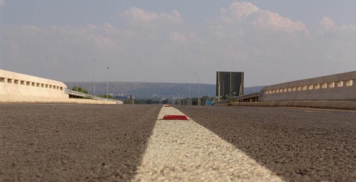 Drogowe ekrany akustyczne – podział ze względu na wysokość