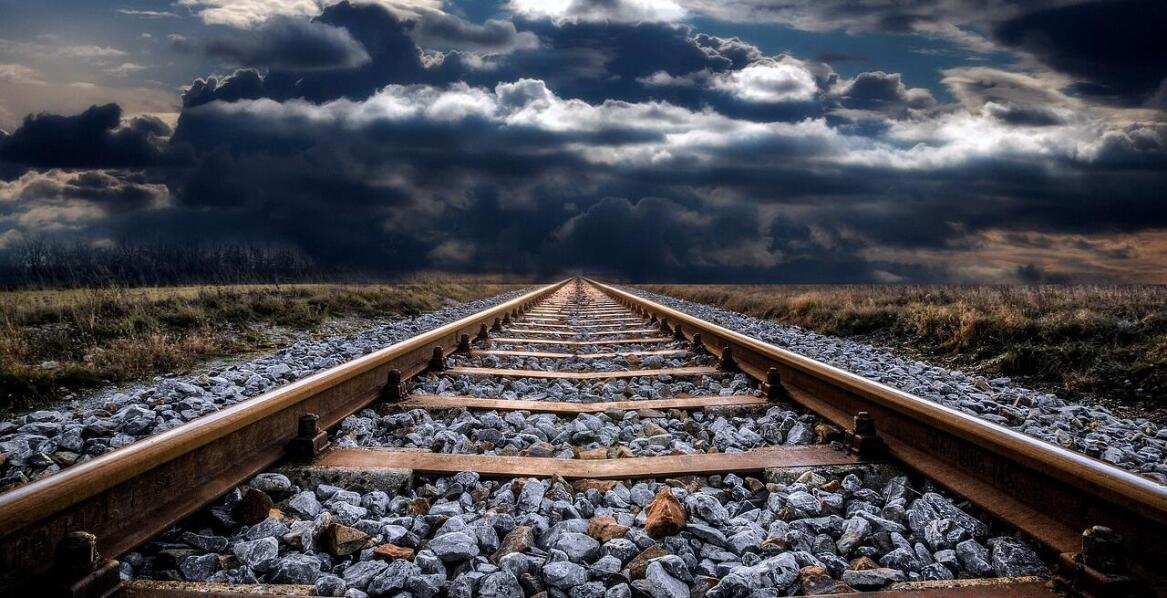 Podróż autobusem czy pociągiem – czy to ważne?