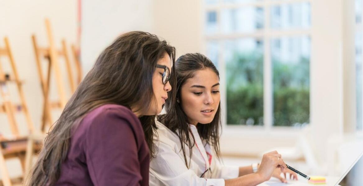 Jakie korzyści niesie ze sobą nauka angielskiego w trybie indywidualnym?