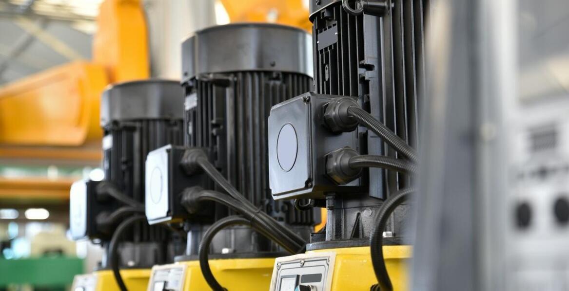 Od czego zależy cena wciągarki elektrycznej?