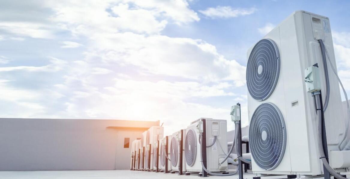 Klimatyzacja przemysłowa a komfort pracy: jak wpływa na warunki pracy pracowników?